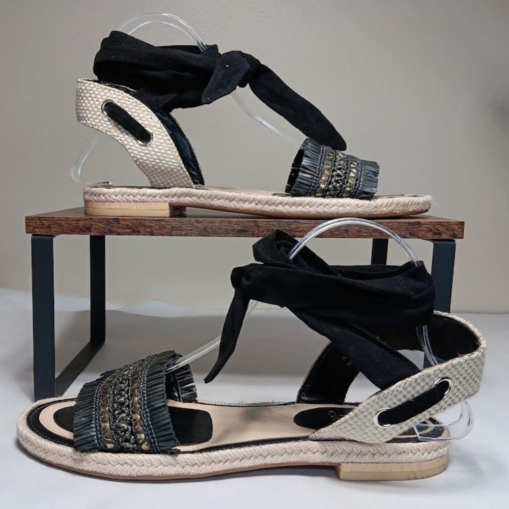 Vince‎ Camuto Kimano Sandals Women 9.5 Black Gold Ankle Tie